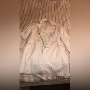 Coat never used, no stains or rips and tears